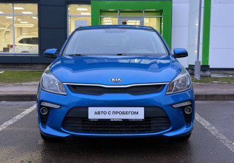 Подержанный автомобиль Kia Rio Sedan 2017 года (2 фото)