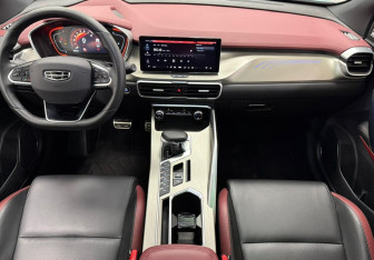 Подержанный автомобиль Geely Coolray 2023 года (10 фото)