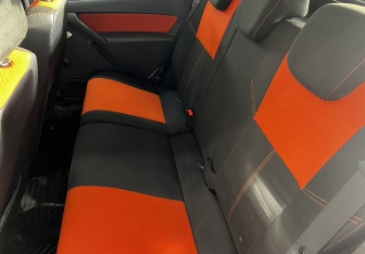Подержанный автомобиль LADA (ВАЗ) Kalina Wagon 2015 года (12 фото)