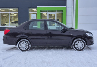 Подержанный автомобиль Datsun on-DO 2019 года (4 фото)