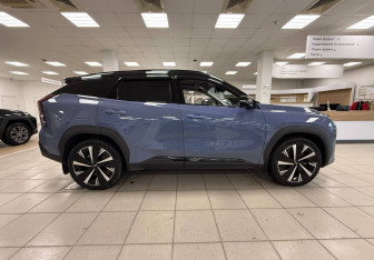 Подержанный автомобиль Geely Atlas 2023 года (4 фото)