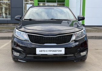 Подержанный автомобиль Kia Rio Sedan 2015 года (2 фото)