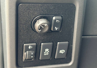 Подержанный автомобиль Nissan Qashqai 2013 года (14 фото)