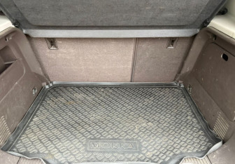 Подержанный автомобиль Opel Mokka 2013 года (17 фото)