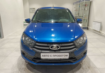 Подержанный автомобиль LADA (ВАЗ) Granta Sedan 2022 года (2 фото)