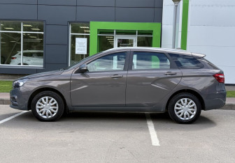 Подержанный автомобиль LADA (ВАЗ) Vesta Wagon 2021 года (8 фото)