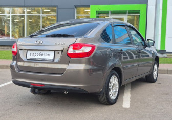 Подержанный автомобиль LADA (ВАЗ) Granta Liftback 2017 года (5 фото)