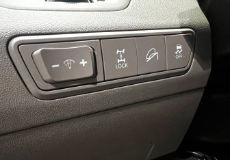 Подержанный автомобиль Hyundai ix35 2012 года (14 фото)