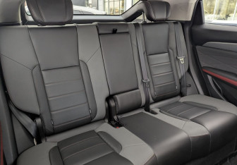 Подержанный автомобиль Haval F7x 2023 года (11 фото)