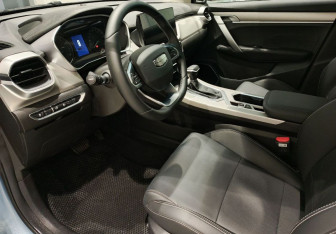 Подержанный автомобиль Geely Coolray 2024 года (12 фото)