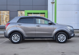 Подержанный автомобиль SsangYong Actyon 2013 года (5 фото)