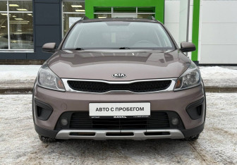 Подержанный автомобиль Kia Rio Hatchback 2018 года (2 фото)