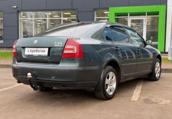 Подержанный автомобиль Skoda Octavia Liftback 2006 года (5 фото)