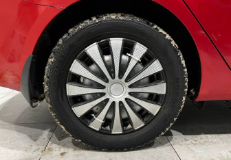 Подержанный автомобиль Kia Rio Sedan 2013 года (9 фото)