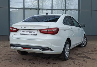 Подержанный автомобиль LADA (ВАЗ) Vesta Sedan 2023 года (7 фото)
