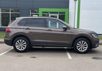 Подержанный автомобиль Volkswagen Tiguan 2017 года (4 фото)
