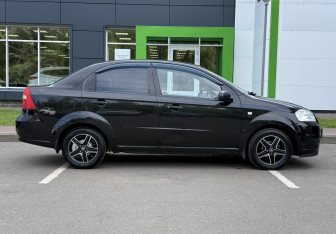 Подержанный автомобиль Chevrolet Aveo Sedan 2007 года (4 фото)