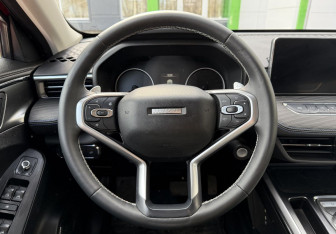 Подержанный автомобиль Haval Jolion 2023 года (12 фото)