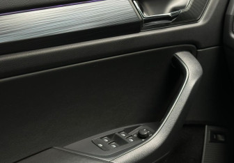 Подержанный автомобиль Skoda Kodiaq 2017 года (15 фото)