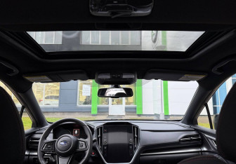 Подержанный автомобиль Subaru WRX 2023 года (12 фото)