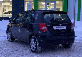 Подержанный автомобиль Chevrolet Aveo Hatchback 2008 года (4 фото)