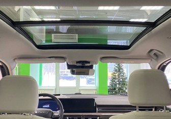 Подержанный автомобиль Exeed VX 2022 года (17 фото)