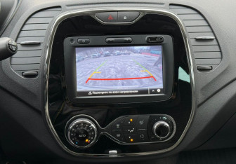 Подержанный автомобиль Renault Kaptur 2020 года (15 фото)