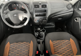 Подержанный автомобиль LADA (ВАЗ) Granta Wagon 2023 года (12 фото)