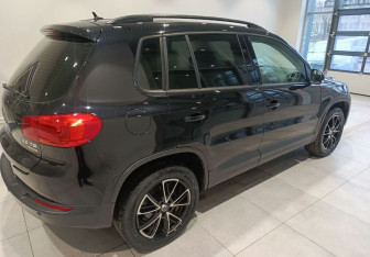 Подержанный автомобиль Volkswagen Tiguan 2013 года (7 фото)