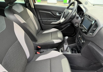 Подержанный автомобиль LADA (ВАЗ) XRAY 2018 года (9 фото)