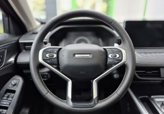 Подержанный автомобиль Haval Jolion 2024 года (13 фото)