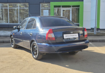 Подержанный автомобиль Hyundai Accent Sedan 2007 года (7 фото)