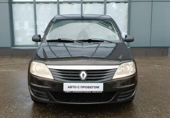 Подержанный автомобиль Renault Logan Sedan 2011 года (3 фото)
