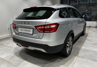 Подержанный автомобиль LADA (ВАЗ) Vesta Wagon 2019 года (5 фото)