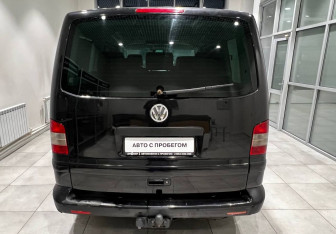 Подержанный автомобиль Volkswagen Multivan 2006 года (7 фото)