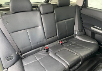 Подержанный автомобиль Subaru Forester Suv 2011 года (10 фото)