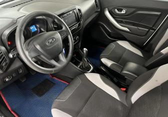 Подержанный автомобиль LADA (ВАЗ) XRAY 2018 года (9 фото)