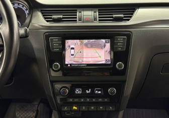 Подержанный автомобиль Skoda Rapid Liftback 2019 года (13 фото)