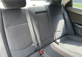 Подержанный автомобиль Kia Cerato Sedan 2010 года (11 фото)
