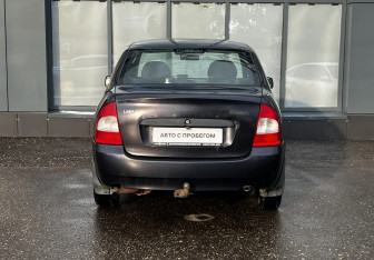 Подержанный автомобиль LADA (ВАЗ) Kalina Sedan 2007 года (7 фото)