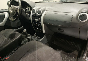 Подержанный автомобиль LADA (ВАЗ) Largus Wagon 2019 года (12 фото)