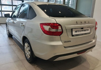 Подержанный автомобиль LADA (ВАЗ) Granta Liftback 2024 года (8 фото)