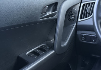 Подержанный автомобиль Hyundai Creta 2017 года (16 фото)