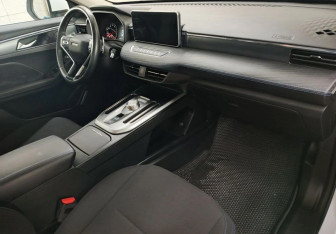 Подержанный автомобиль Haval Jolion 2021 года (11 фото)