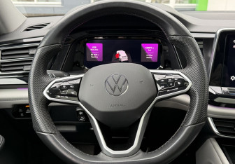 Подержанный автомобиль Volkswagen Teramont 2022 года (14 фото)