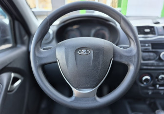 Подержанный автомобиль LADA (ВАЗ) Granta Sedan 2020 года (14 фото)