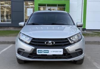 Подержанный автомобиль LADA (ВАЗ) Granta Sedan 2020 года (2 фото)