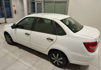 Подержанный автомобиль LADA (ВАЗ) Granta Sedan 2024 года (6 фото)