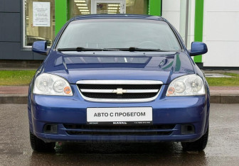 Подержанный автомобиль Chevrolet Lacetti Sedan 2011 года (2 фото)