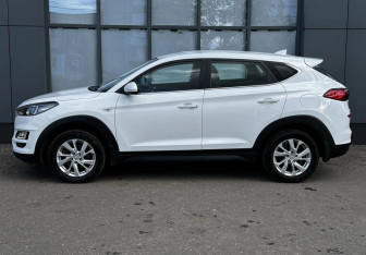 Подержанный автомобиль Hyundai Tucson 2018 года (4 фото)